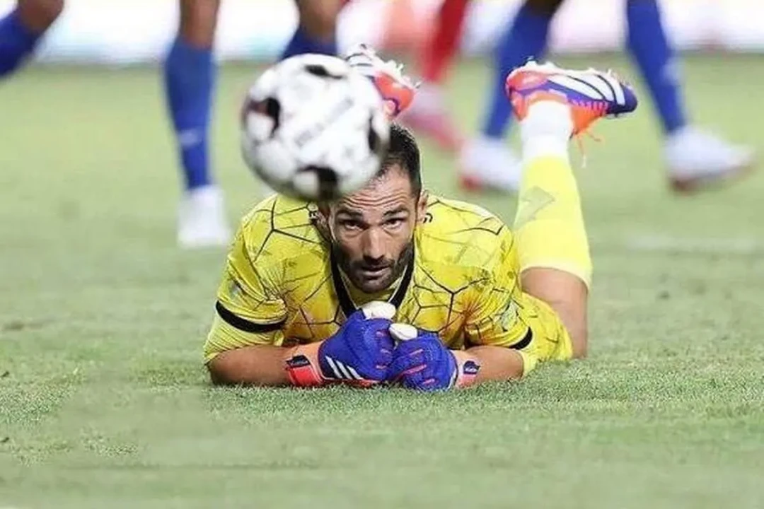 خرید خارجی استقلال: رانندگی در ایران عجیب است خرید خارجی استقلال: رانندگی در ایران عجیب است