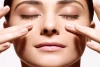 ماساژ شیاتسو/ تکنیک ژاپنی برای جوانسازی چشم‌ها در ۱ دقیقه